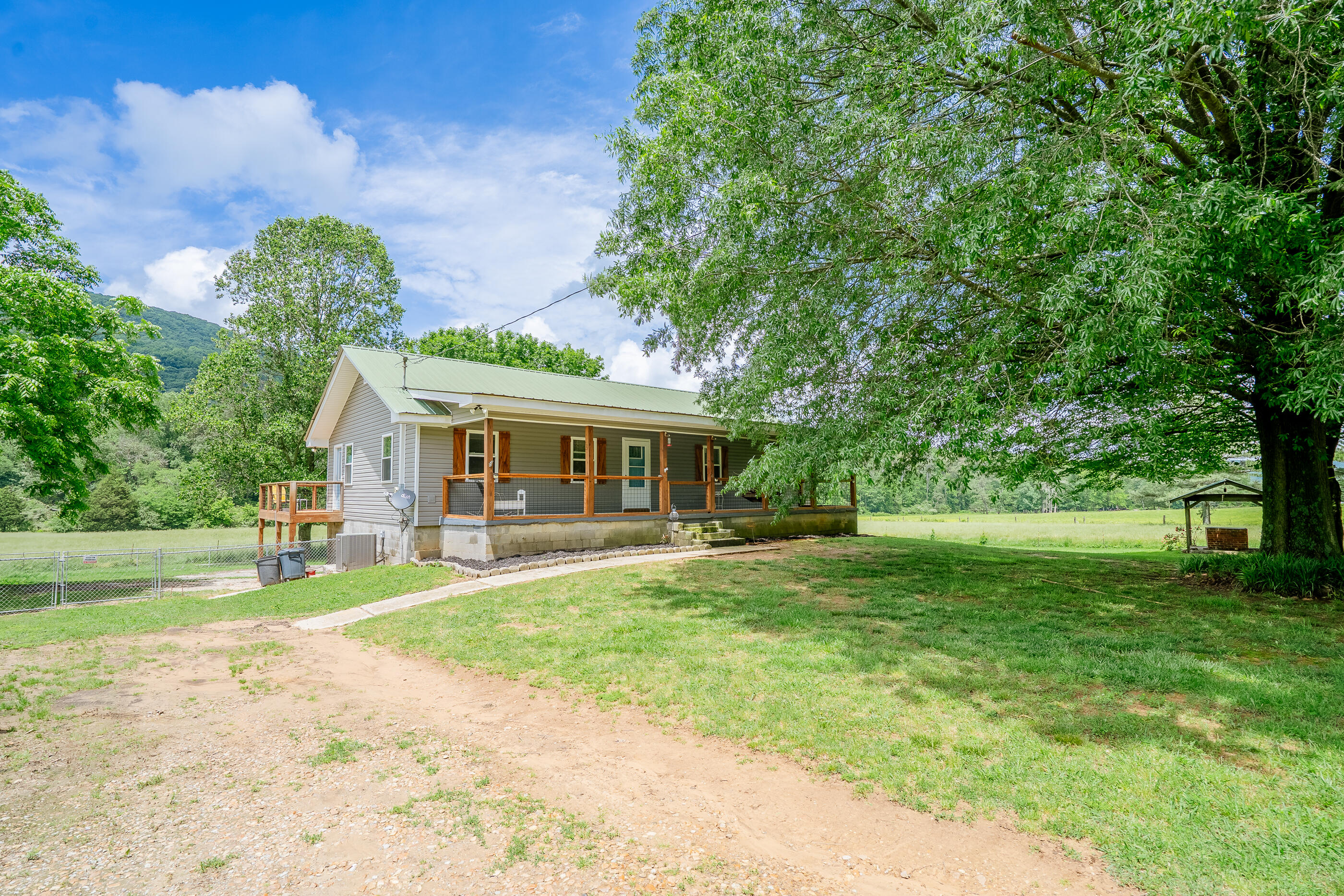 976 Chamberlain Road LaFayette, GA 30728 - Photo 5 of 54 976Chamberlain-5