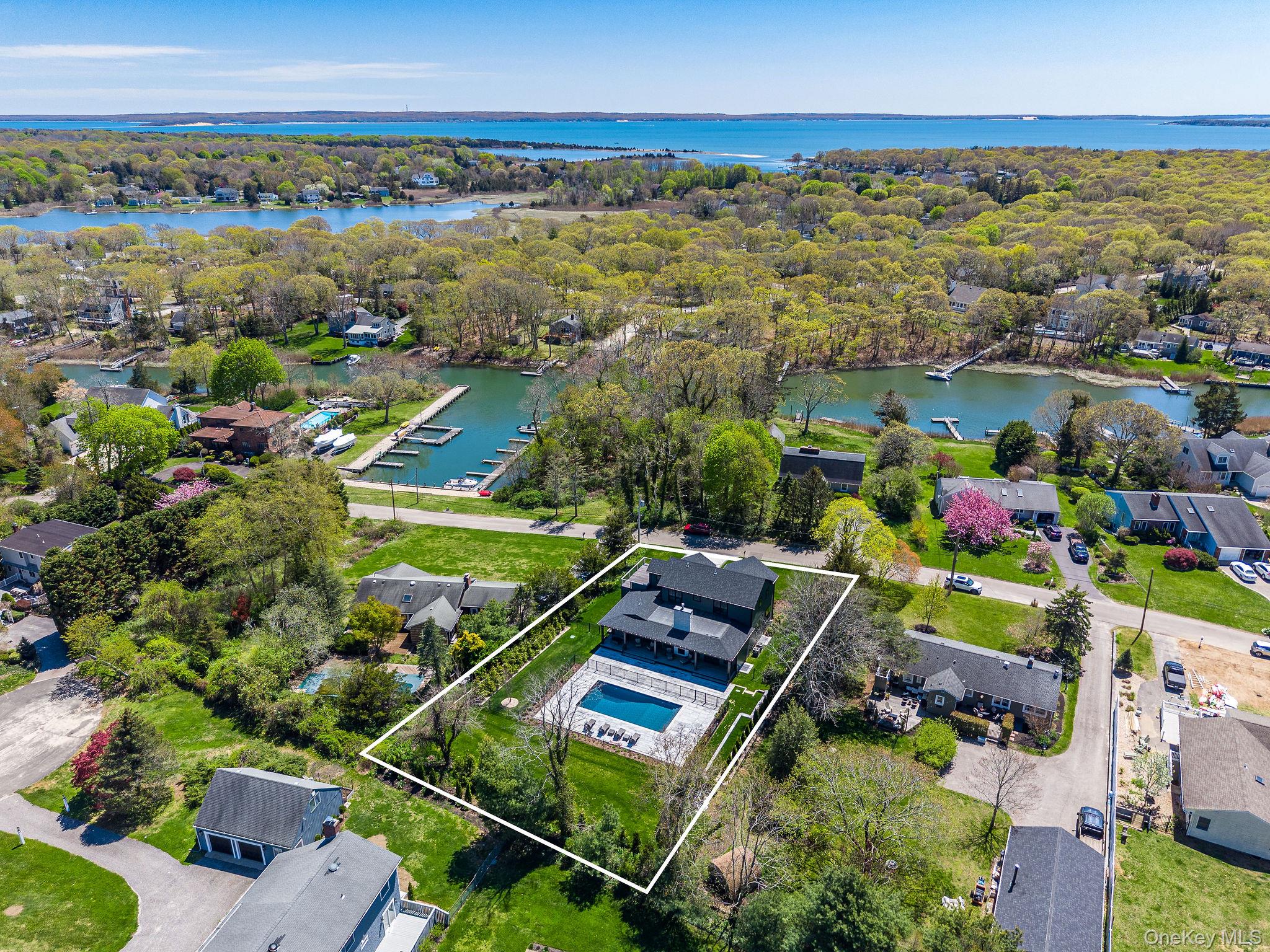1665 Glenn Road Southold, NY 11971 - Photo 45 of 46 a view of a city