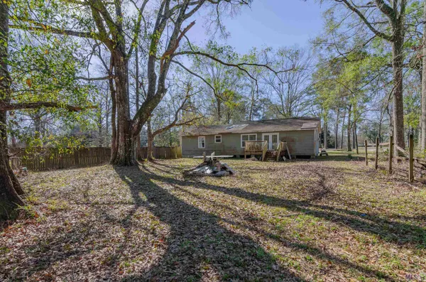 $140,000 | 21552 Highway 16, Denham Springs, LA 70726
