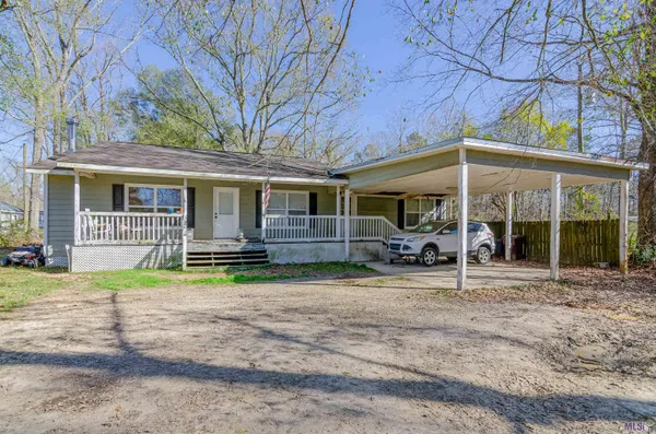$140,000 | 21552 Highway 16, Denham Springs, LA 70726