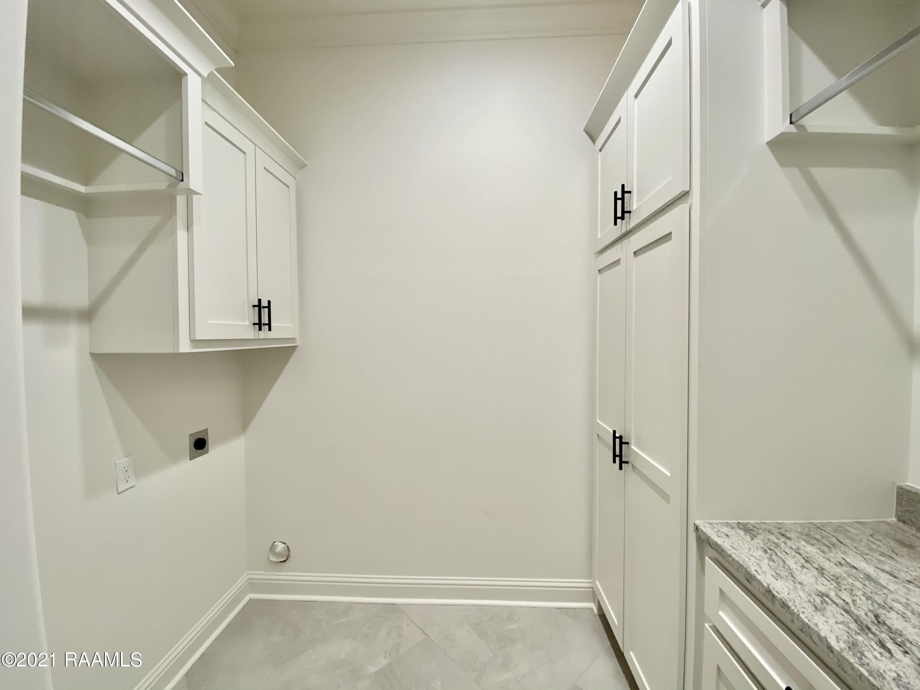 206 Ridgecroft Drive Carencro, LA 70520 - Photo 17 of 42 580CDC7E-E6BE-4F33-94DC-20FBE3C1980C