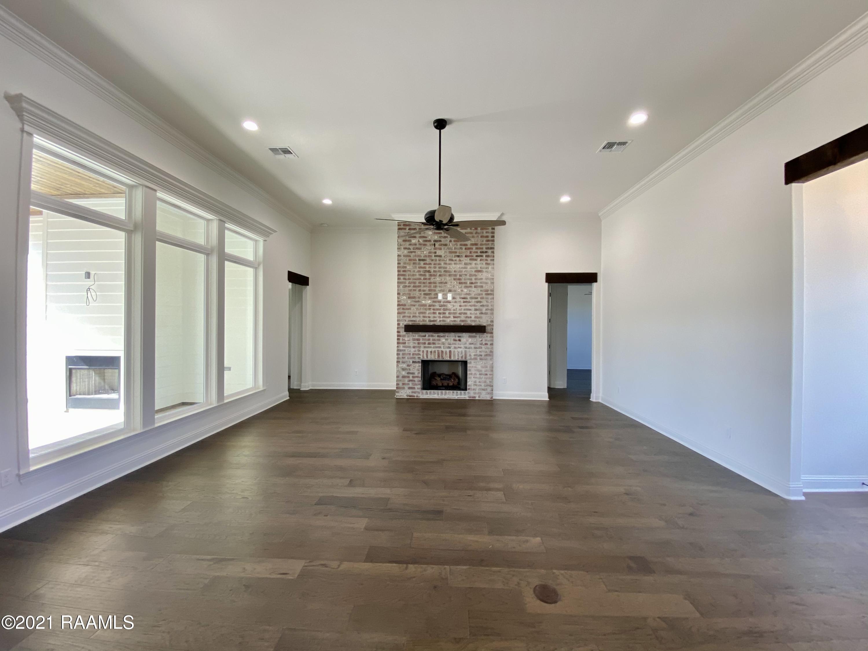 206 Ridgecroft Drive Carencro, LA 70520 - Photo 5 of 42 83DAD8E2-0230-4A74-8A26-FD5980031268