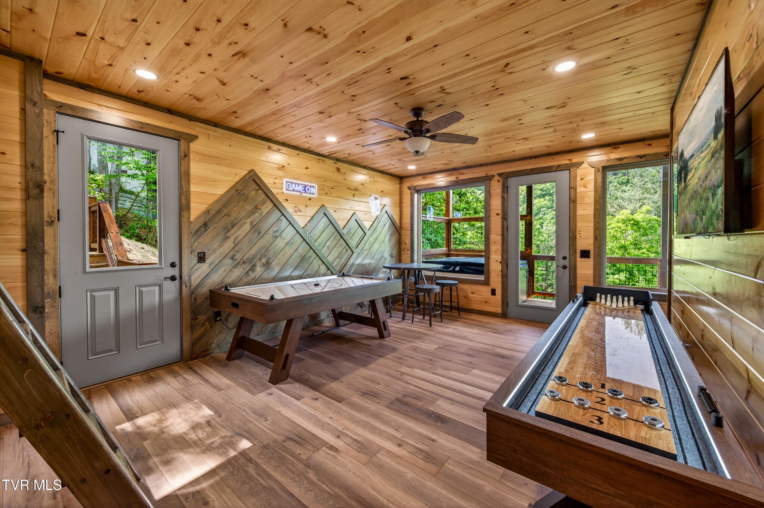 756 Ski View Lane Sevierville, TN 37876 - Photo 20 of 48 DSC_8027-Edit