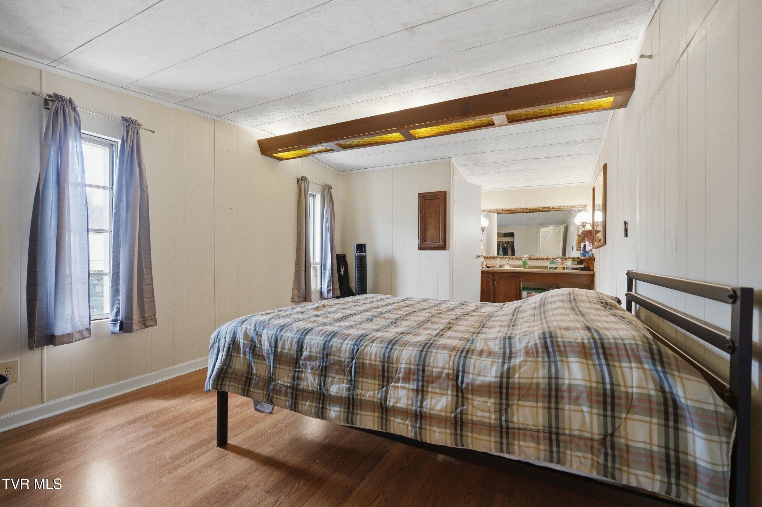 653 Murrell Road Kingsport, TN 37660 - Photo 14 of 25 Bedroom