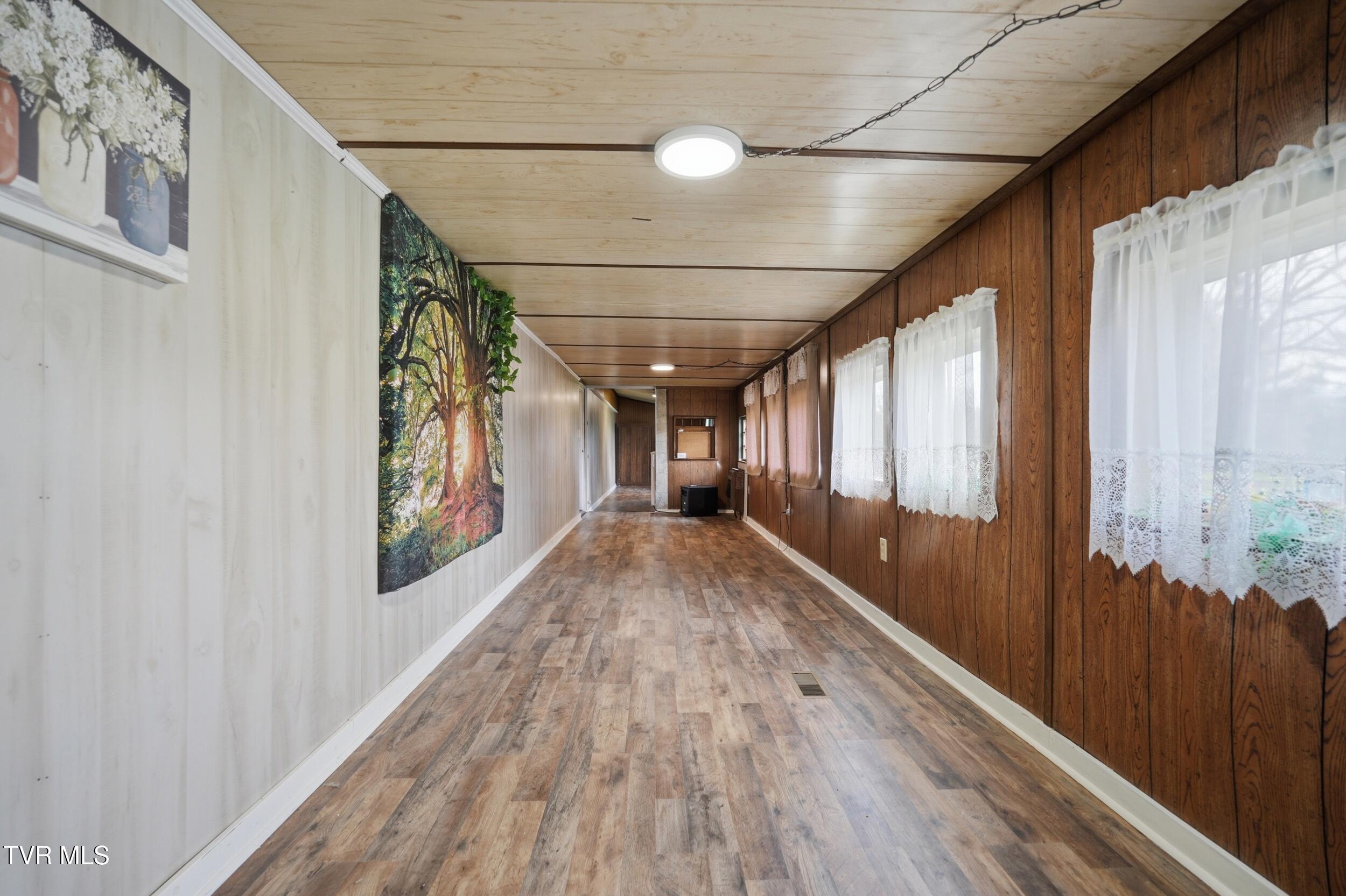 653 Murrell Road Kingsport, TN 37660 - Photo 19 of 25 Flex space