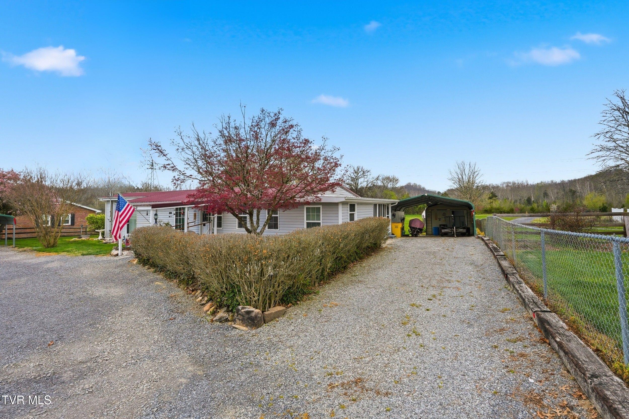 653 Murrell Road Kingsport, TN 37660 - Photo 25 of 25 Angle House and carports