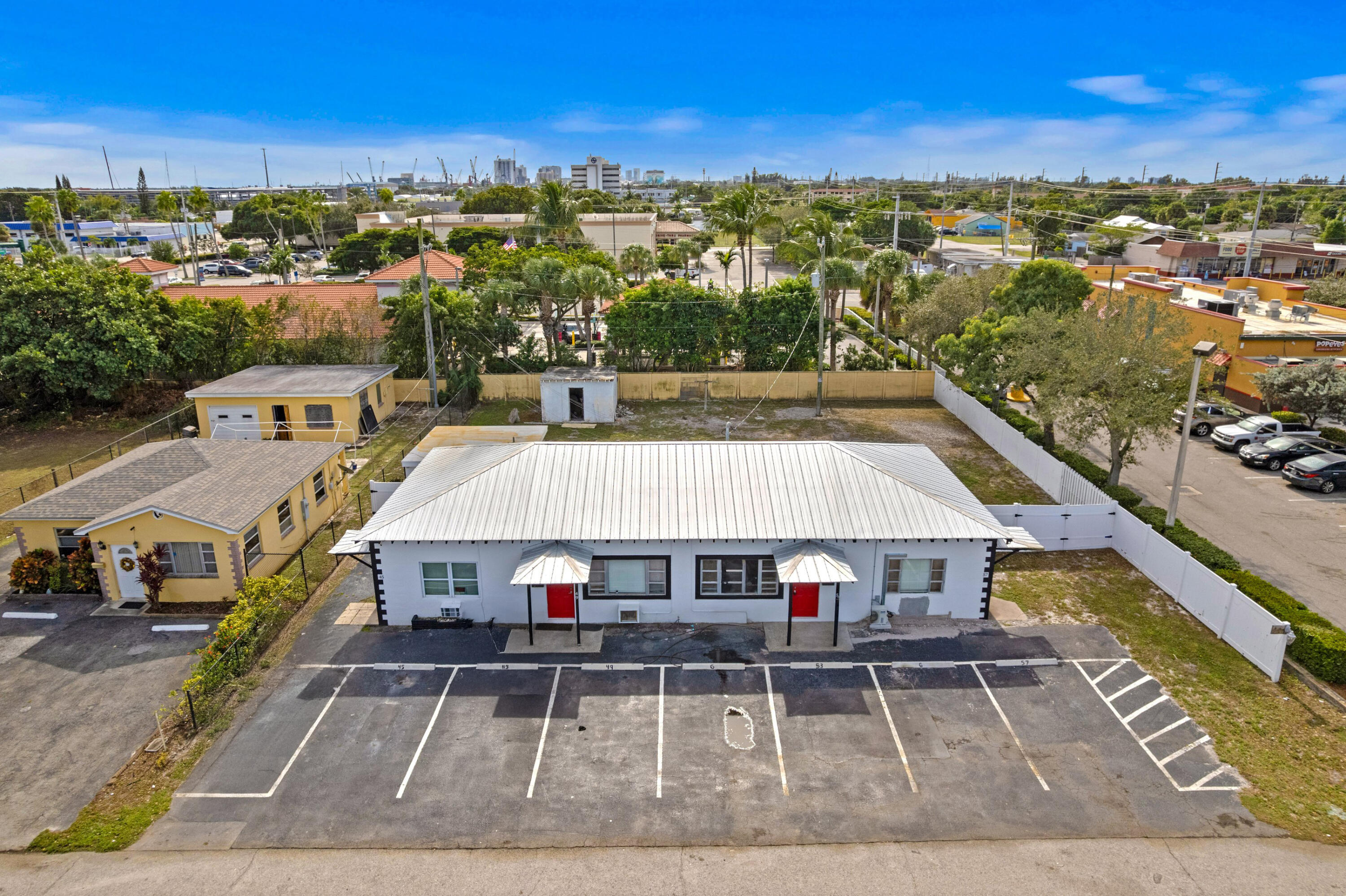 49 West 27th Street Riviera Beach, FL 33404 - Photo 5 of 12 Aerial View