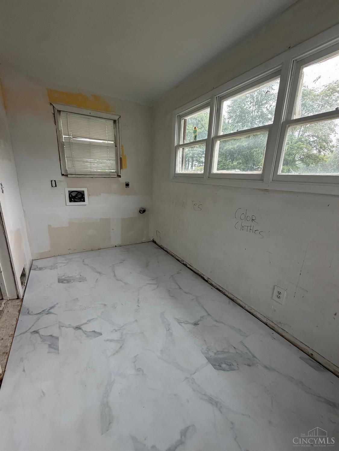 12926 Neal Road Bethel, OH 45106 - Photo 10 of 16 Gallery Image 10