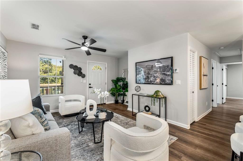 338 Lincoln Street Southwest Atlanta, GA 30315 - Photo 10 of 25