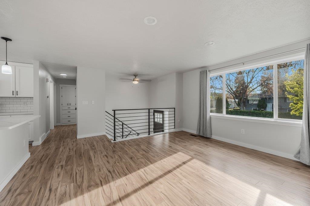 3015 South Morrow Road Spokane Valley, WA 99216 - Photo 6 of 40
