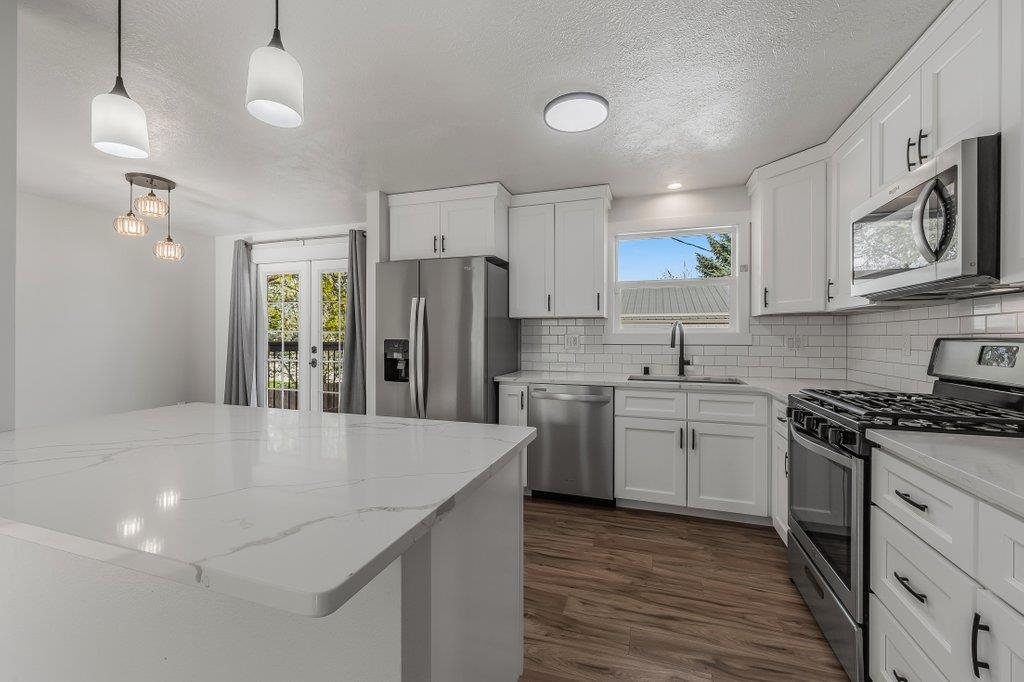 3015 South Morrow Road Spokane Valley, WA 99216 - Photo 9 of 40