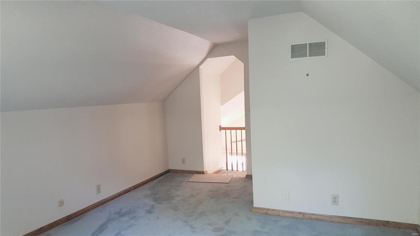 11513 Hoyt Monken Road Highland, IL 62249 - Photo 29 of 32 Gallery Image 29