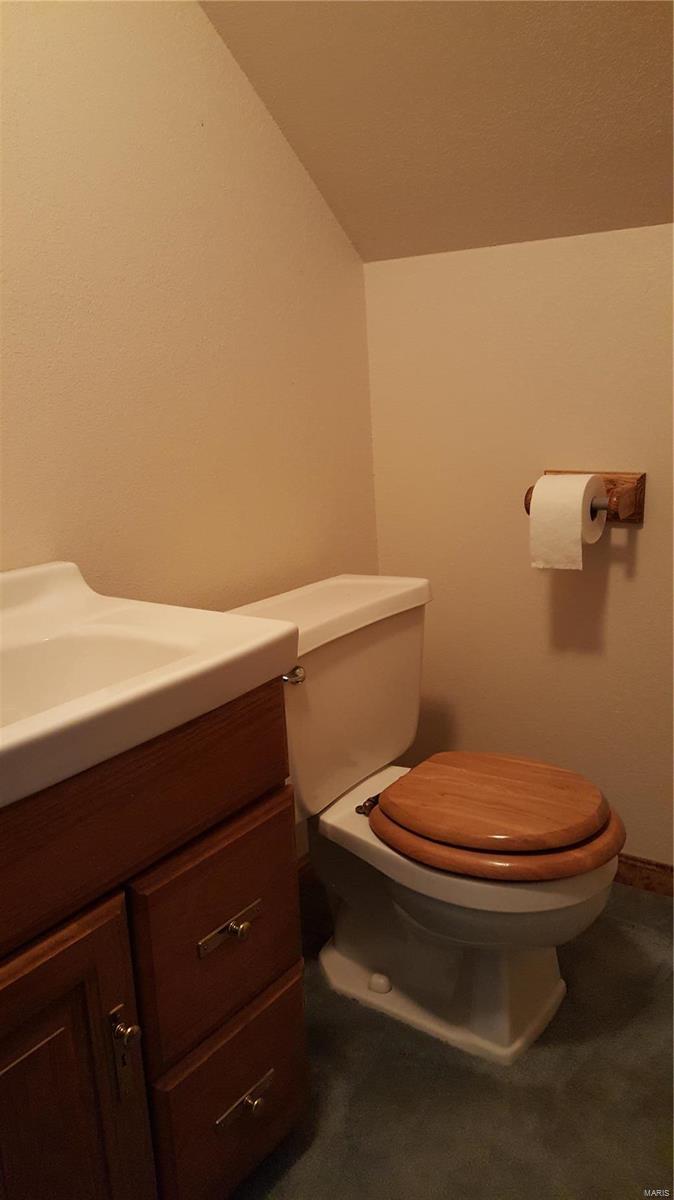 11513 Hoyt Monken Road Highland, IL 62249 - Photo 30 of 32 Gallery Image 30