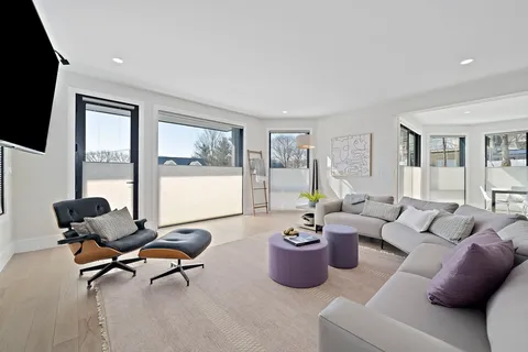 $2,599,000 | 31 Brunswick Road, Arlington, MA 02476