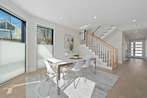 $2,599,000 | 31 Brunswick Road, Arlington, MA 02476