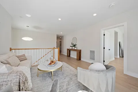 $2,599,000 | 31 Brunswick Road, Arlington, MA 02476