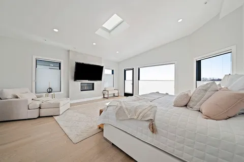 $2,599,000 | 31 Brunswick Road, Arlington, MA 02476