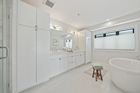 $2,599,000 | 31 Brunswick Road, Arlington, MA 02476