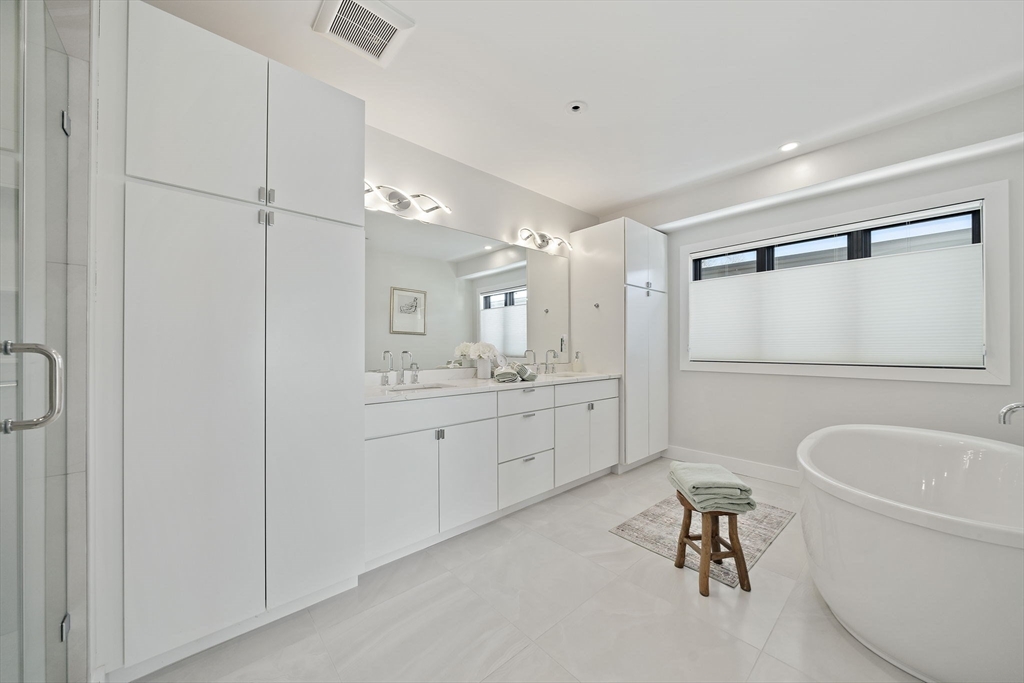 31 Brunswick Road Arlington, MA 02476 - Photo 23 of 41