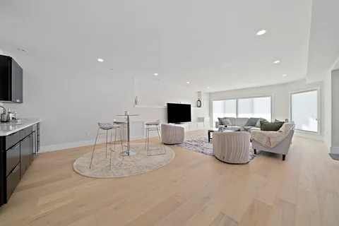 $2,599,000 | 31 Brunswick Road, Arlington, MA 02476