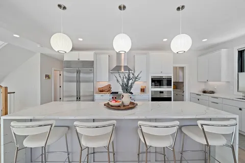 $2,599,000 | 31 Brunswick Road, Arlington, MA 02476