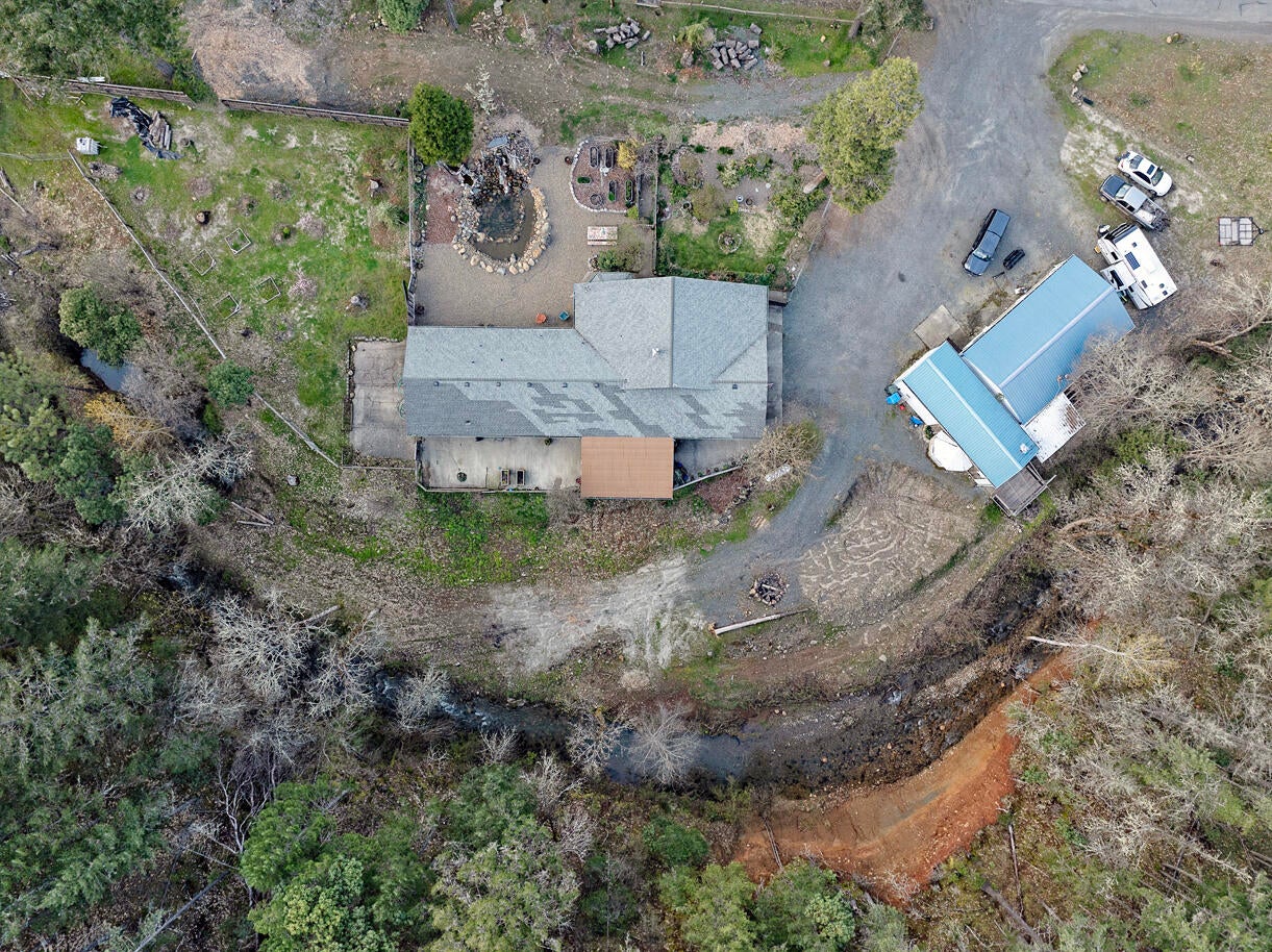 231 Fielder Creek Road Rogue River, OR 97537 - Photo 39 of 46 DJI_20250403172840_0030_D copy