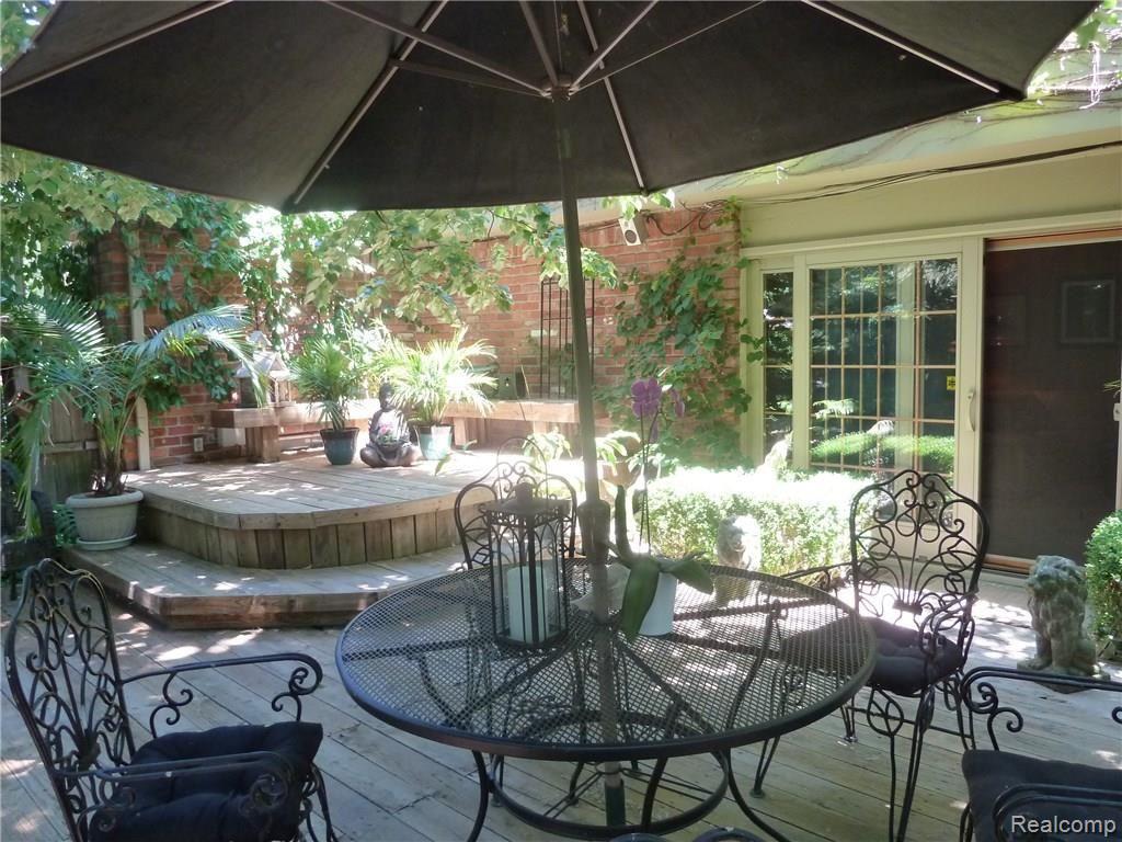 31505 Waltham Road Beverly Hills, MI 48025 - Photo 23 of 45