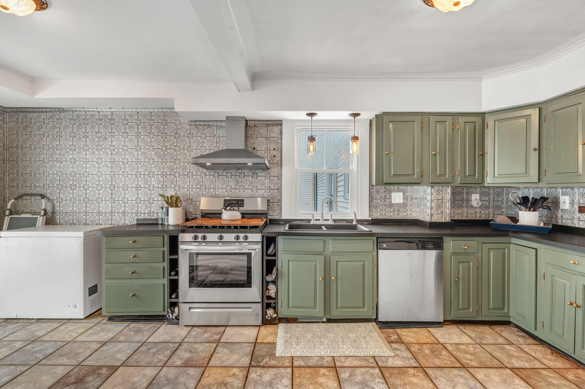 84 Johnson Road Gorham, ME 04038 - Photo 5 of 86 14-web-or-mls-84-johnson-rd