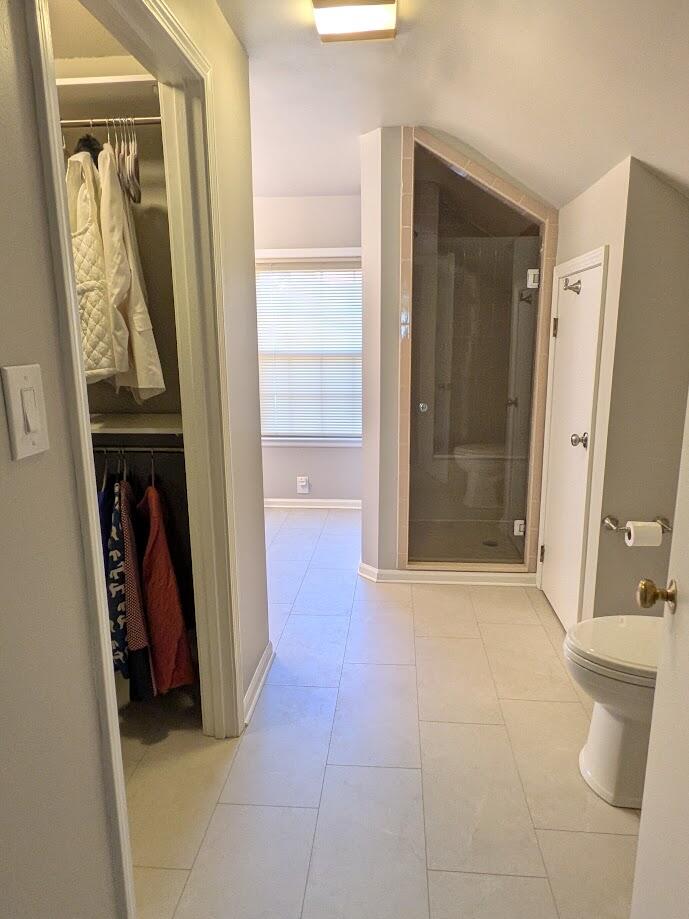1491 North Forbes Road Lexington, KY 40511 - Photo 24 of 40 masterbathbig_182145716