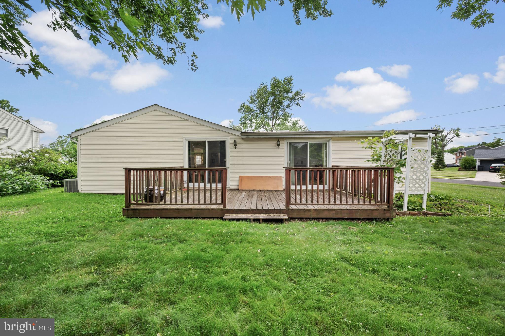 140 Glenbrook Drive Mount Laurel, NJ 08054 - Photo 24 of 26 Big backyard