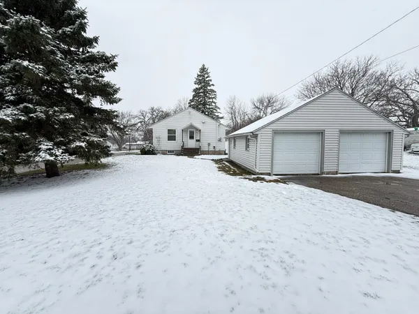 $129,000 | 31 West Wilkening Avenue, Appleton, MN 56208