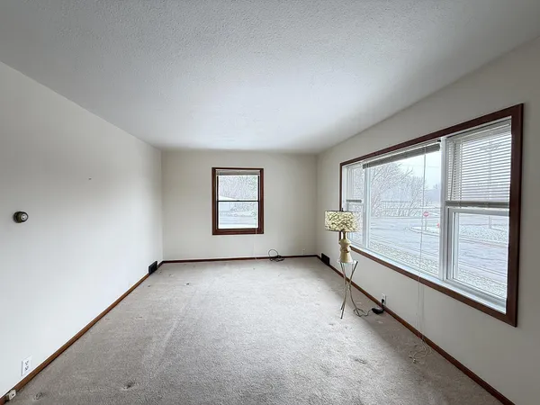 $129,000 | 31 West Wilkening Avenue, Appleton, MN 56208