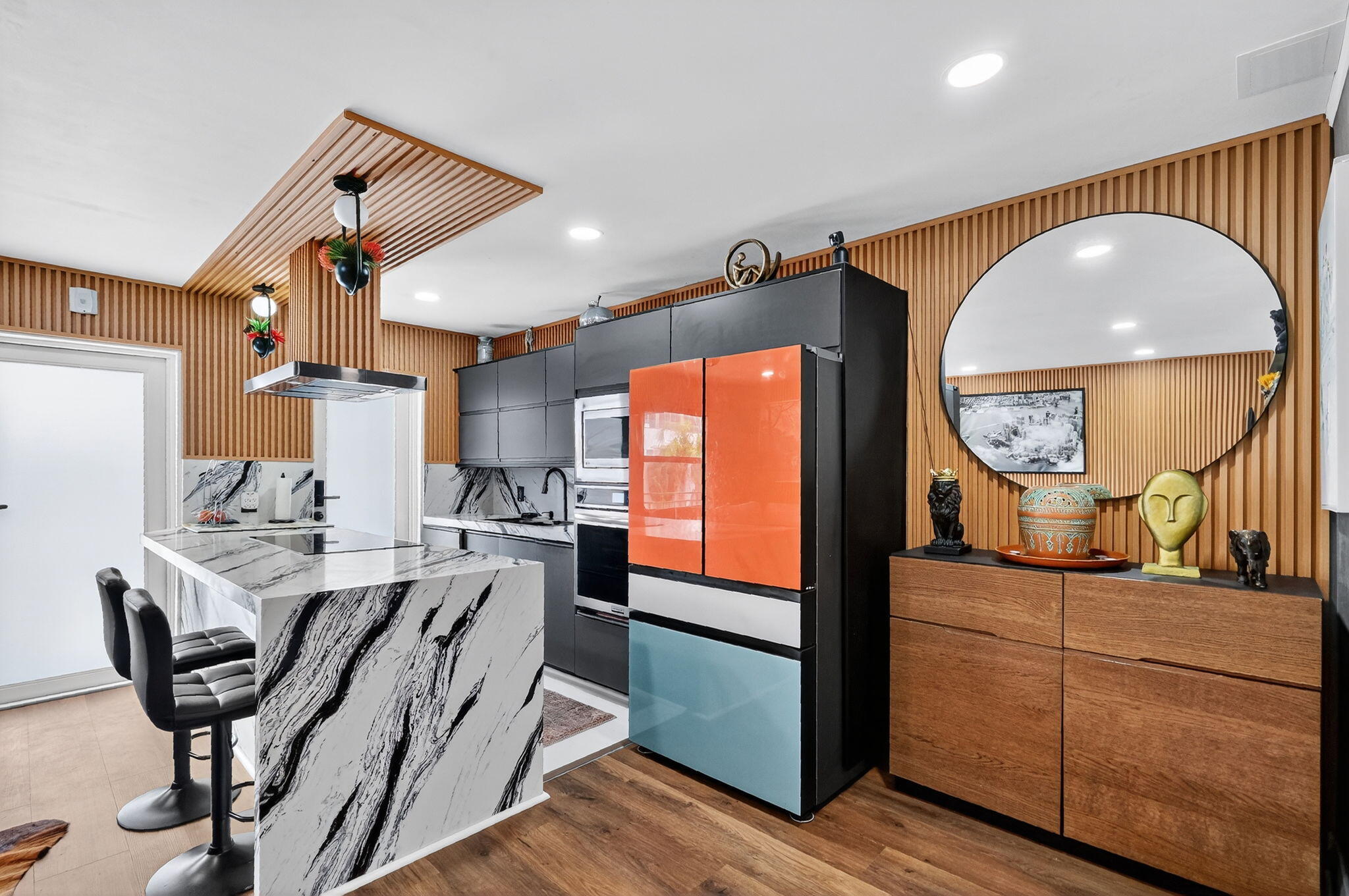 363 Washington Avenue, Unit 32 Miami Beach, FL 33139 - Photo 11 of 32 a view of a kitchen and dining room