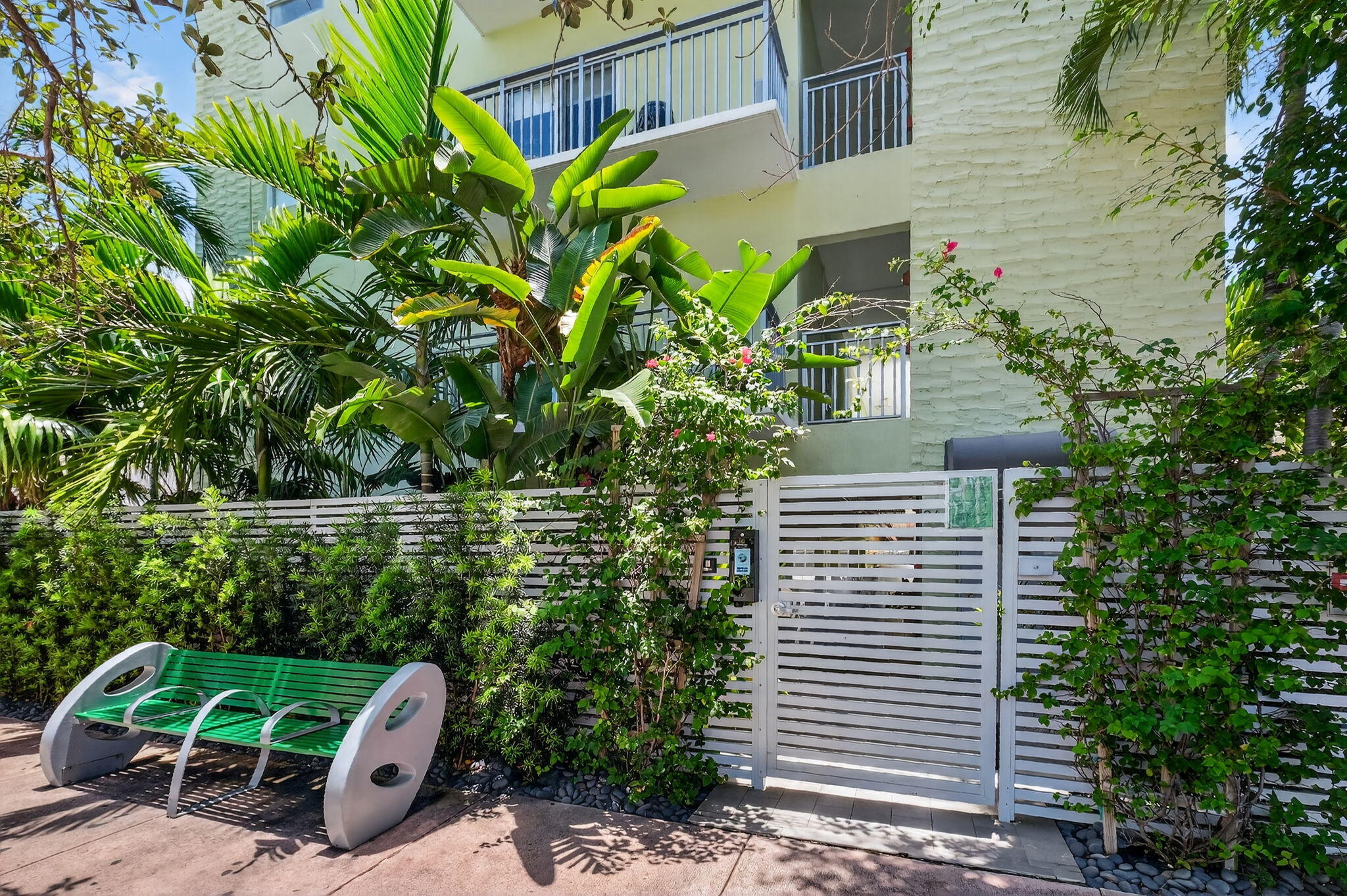 363 Washington Avenue, Unit 32 Miami Beach, FL 33139 - Photo 24 of 32 a view of house with outdoor space