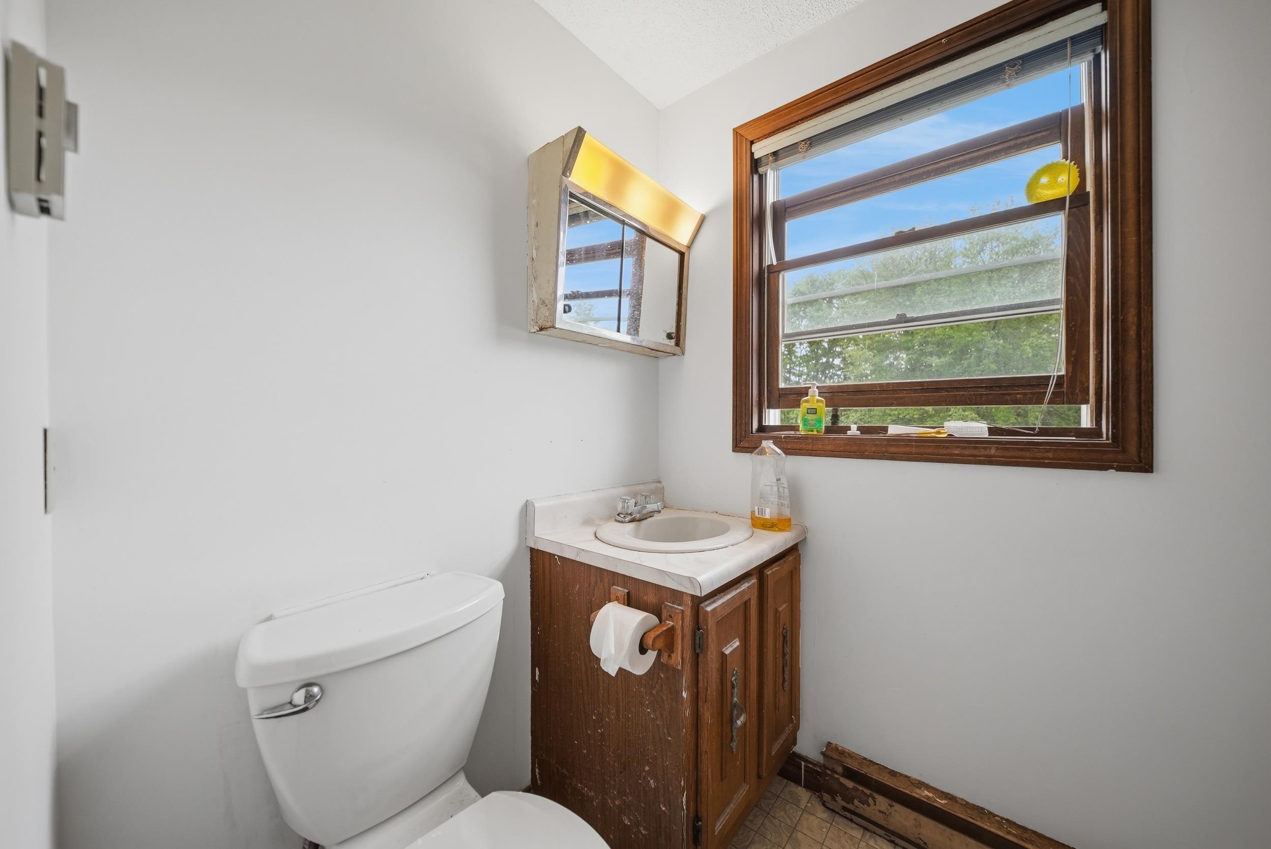 13 Sunnyside Lane, Unit R Derry, NH 03038 - Photo 27 of 54