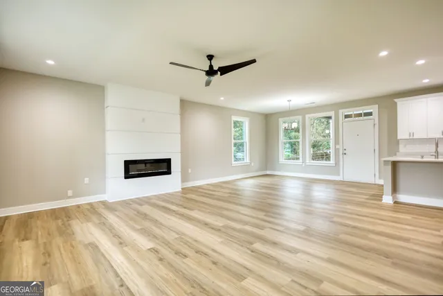 $389,000 | 155 Skyland Drive East, Locust Grove, GA 30248