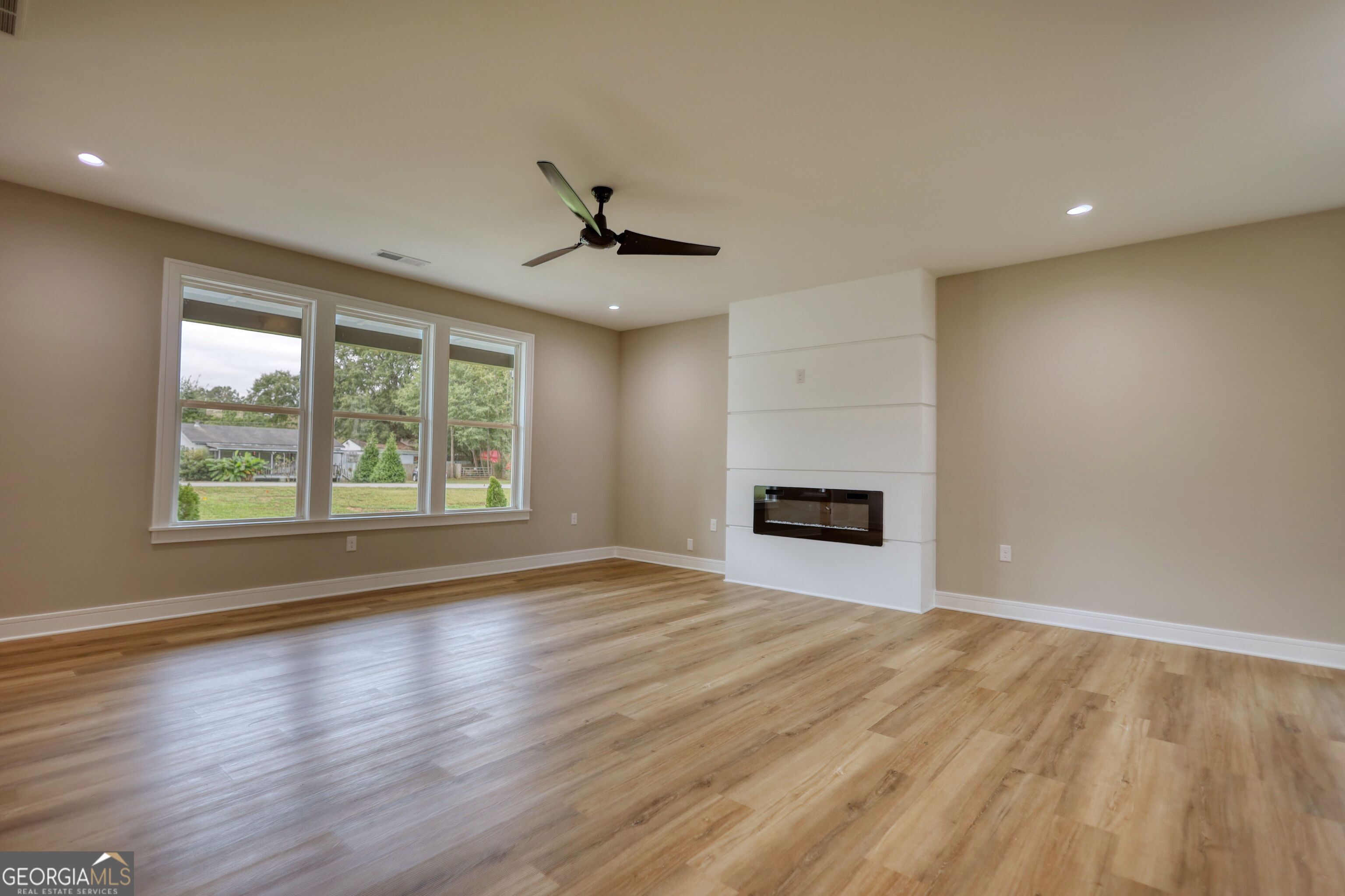 155 Skyland Drive East Locust Grove, GA 30248 - Photo 18 of 71