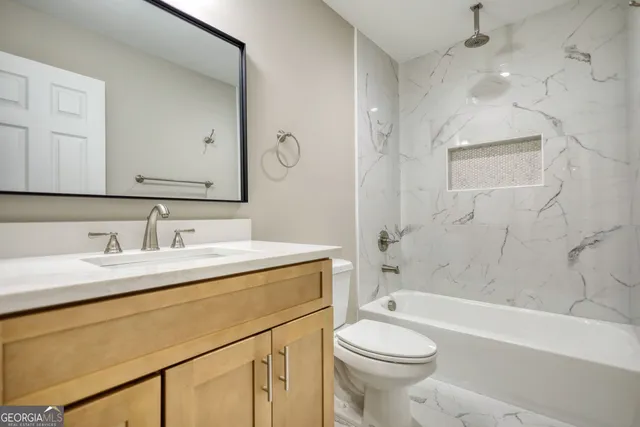 $389,000 | 155 Skyland Drive East, Locust Grove, GA 30248