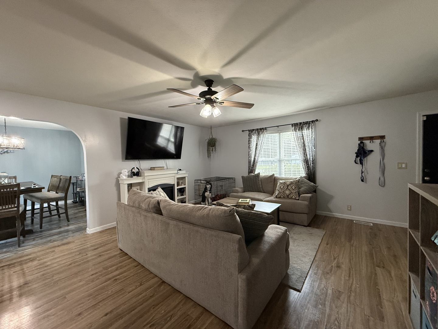 3112 Riviera Court Herrin, IL 62948 - Photo 2 of 28