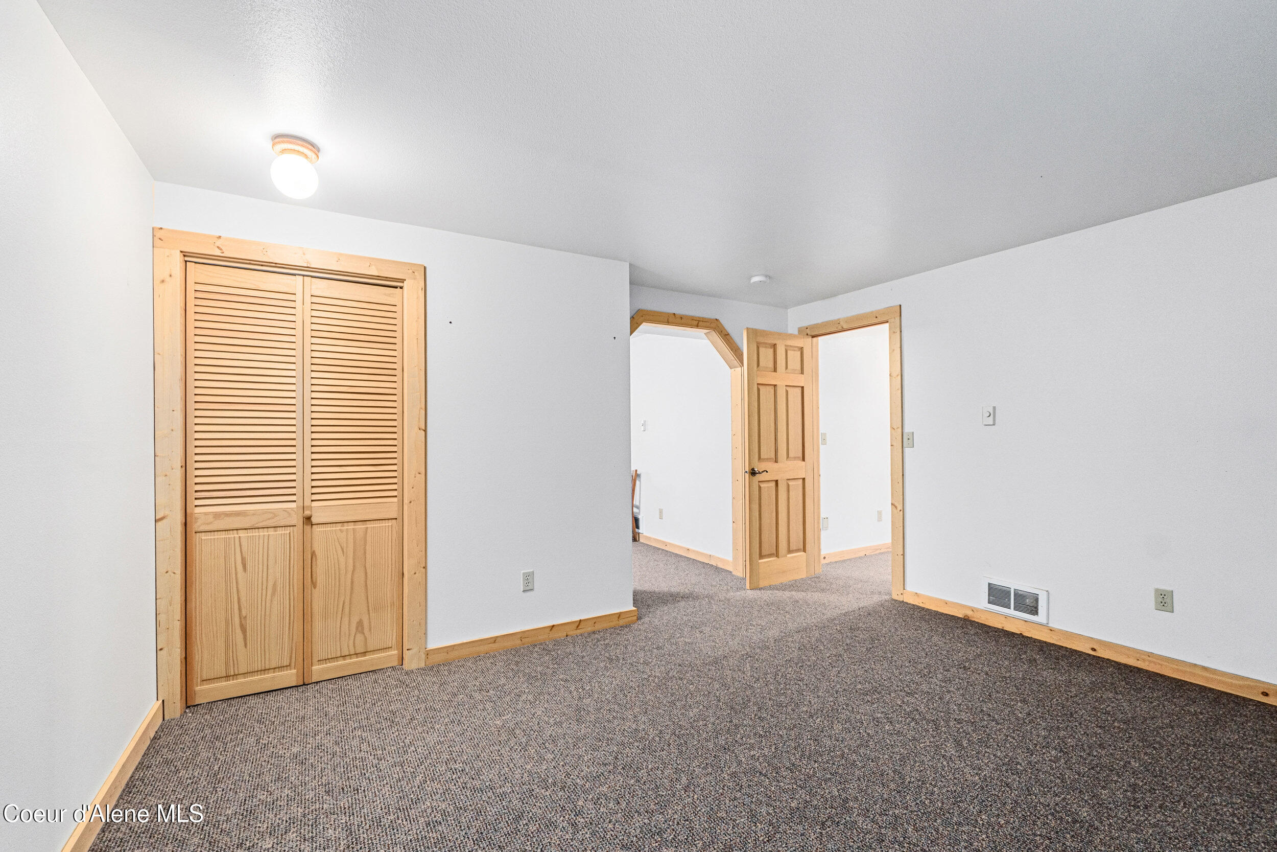 287 Cougar Run Road Priest River, ID 83856 - Photo 40 of 56 Basement bedroom