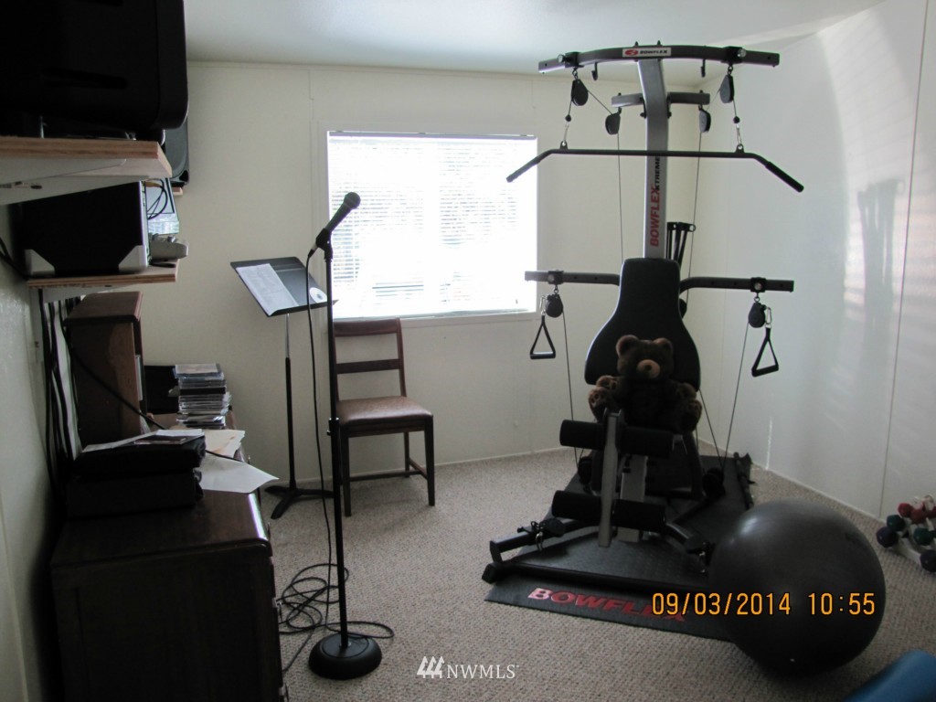 94 Thompson Road Port Angeles, WA 98363 - Photo 12 of 16 Gallery Image 12