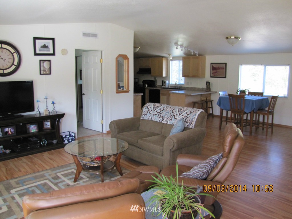 94 Thompson Road Port Angeles, WA 98363 - Photo 4 of 16 Gallery Image 4