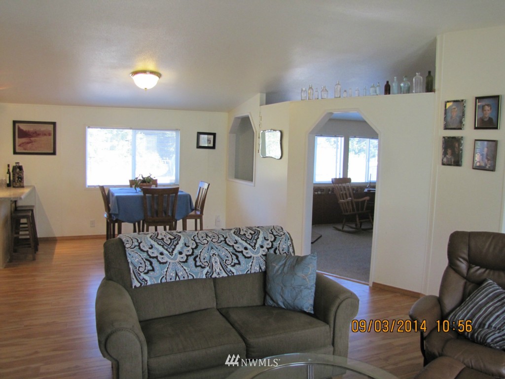 94 Thompson Road Port Angeles, WA 98363 - Photo 5 of 16 Gallery Image 5