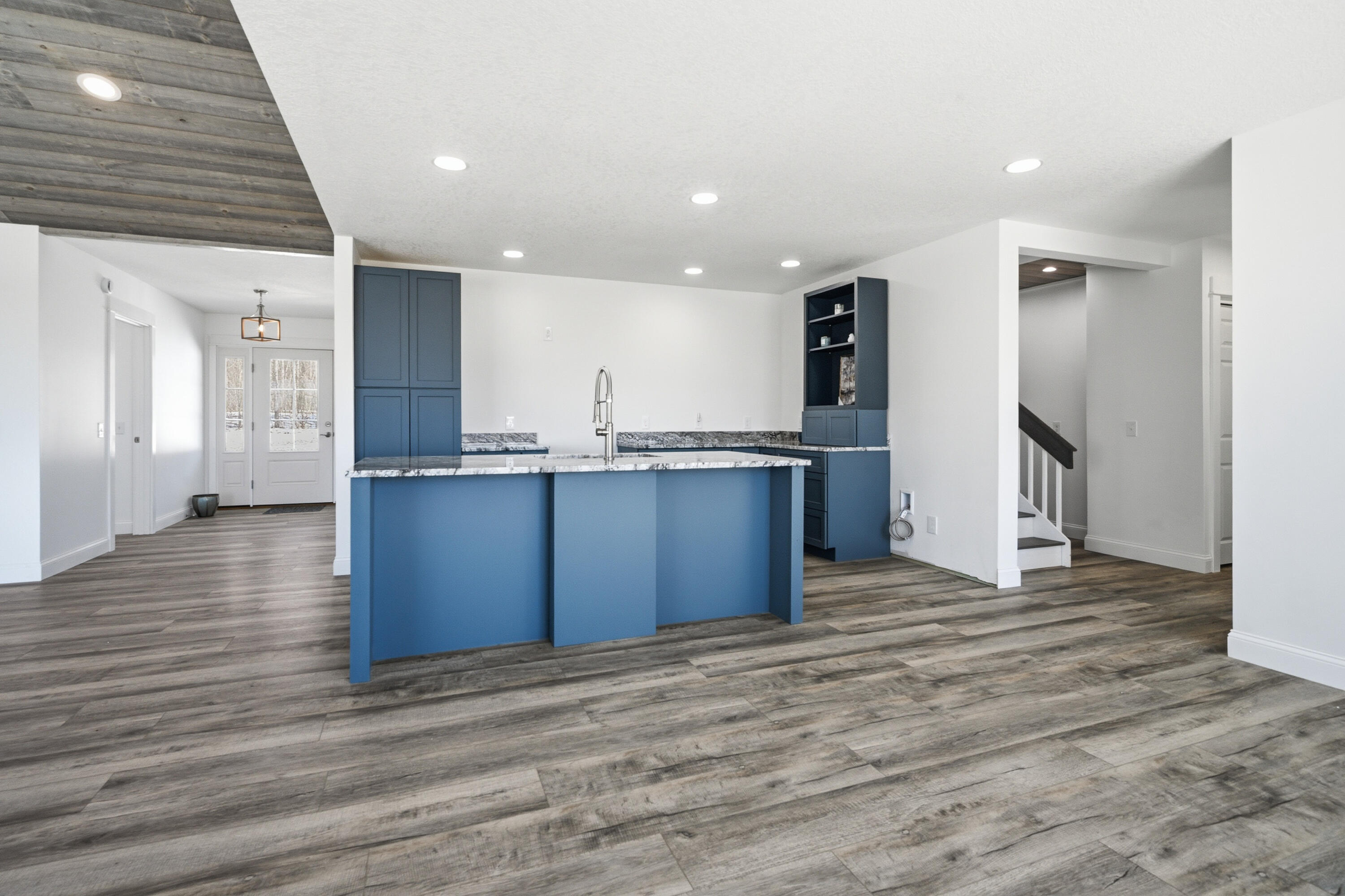 87 Yorktown Road Albion, ME 04910 - Photo 6 of 43 44-print-110416gr-131