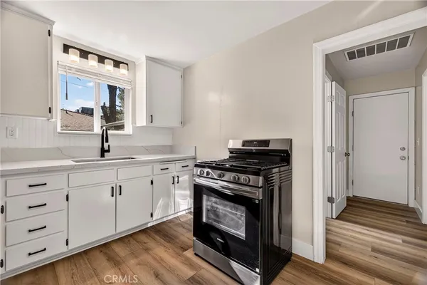 $335,000 | 1128 West 5th Street, Chico, CA 95928