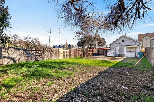 $335,000 | 1128 West 5th Street, Chico, CA 95928