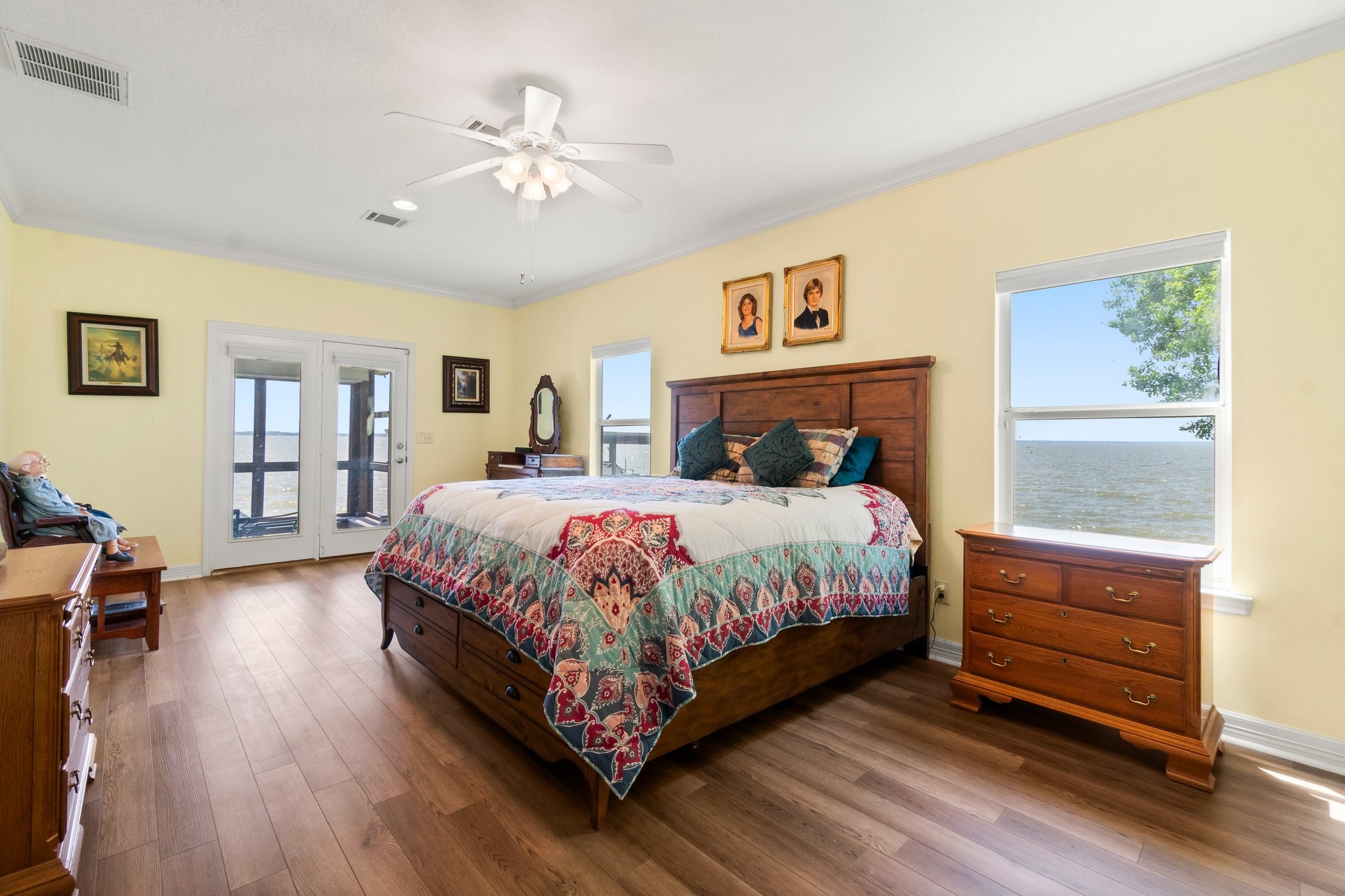 237 Vivian Road Onalaska, TX 77360 - Photo 18 of 49 Primary Bedroom