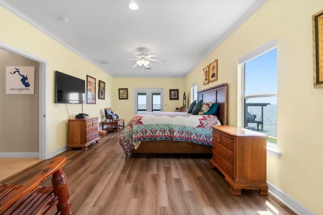 $850,000 | 237 Vivian Road, Onalaska, TX 77360