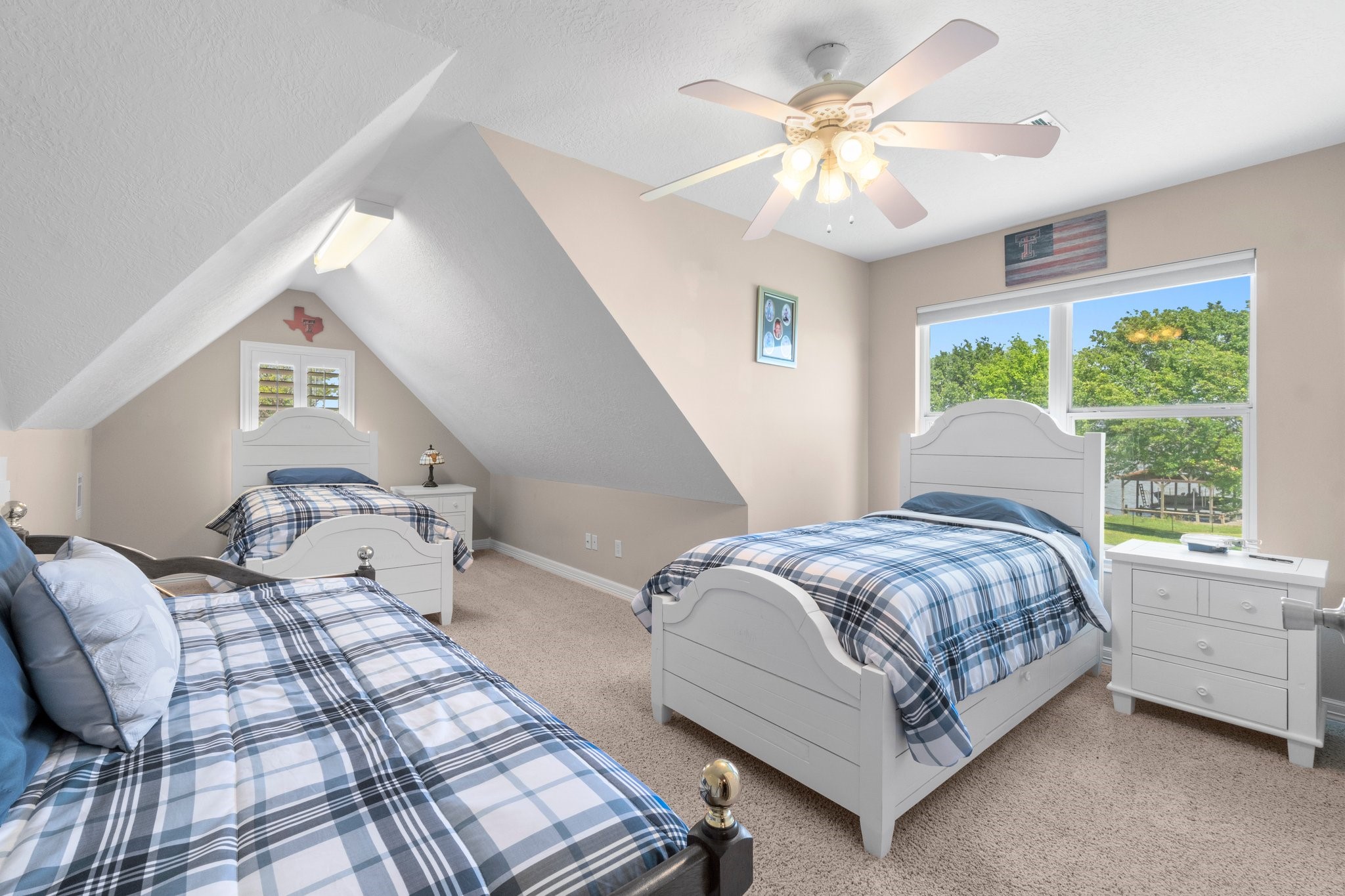 237 Vivian Road Onalaska, TX 77360 - Photo 30 of 49 Bedroom 4