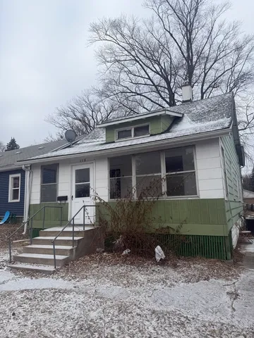 $60,000 | 118 4th Street, Silvis, IL 61282